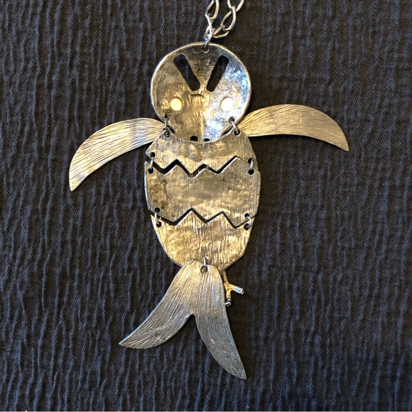 VINTAGE Hinged Bird Necklace 🐦🐦 Huge! - Picture 6 of 8